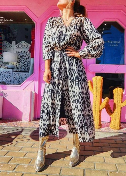 Vestido estampado ikat bordado