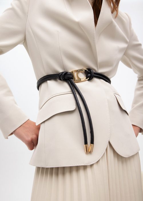 Cinturon tiras efecto piel logo ovalado Negro Lola Casademunt