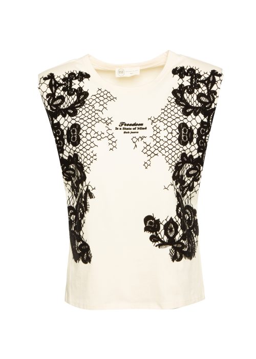 Camiseta beige hombreras con terciopelo negro