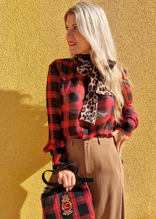 Camisa lazada animal print tartan rojo negro Lola Casademunt