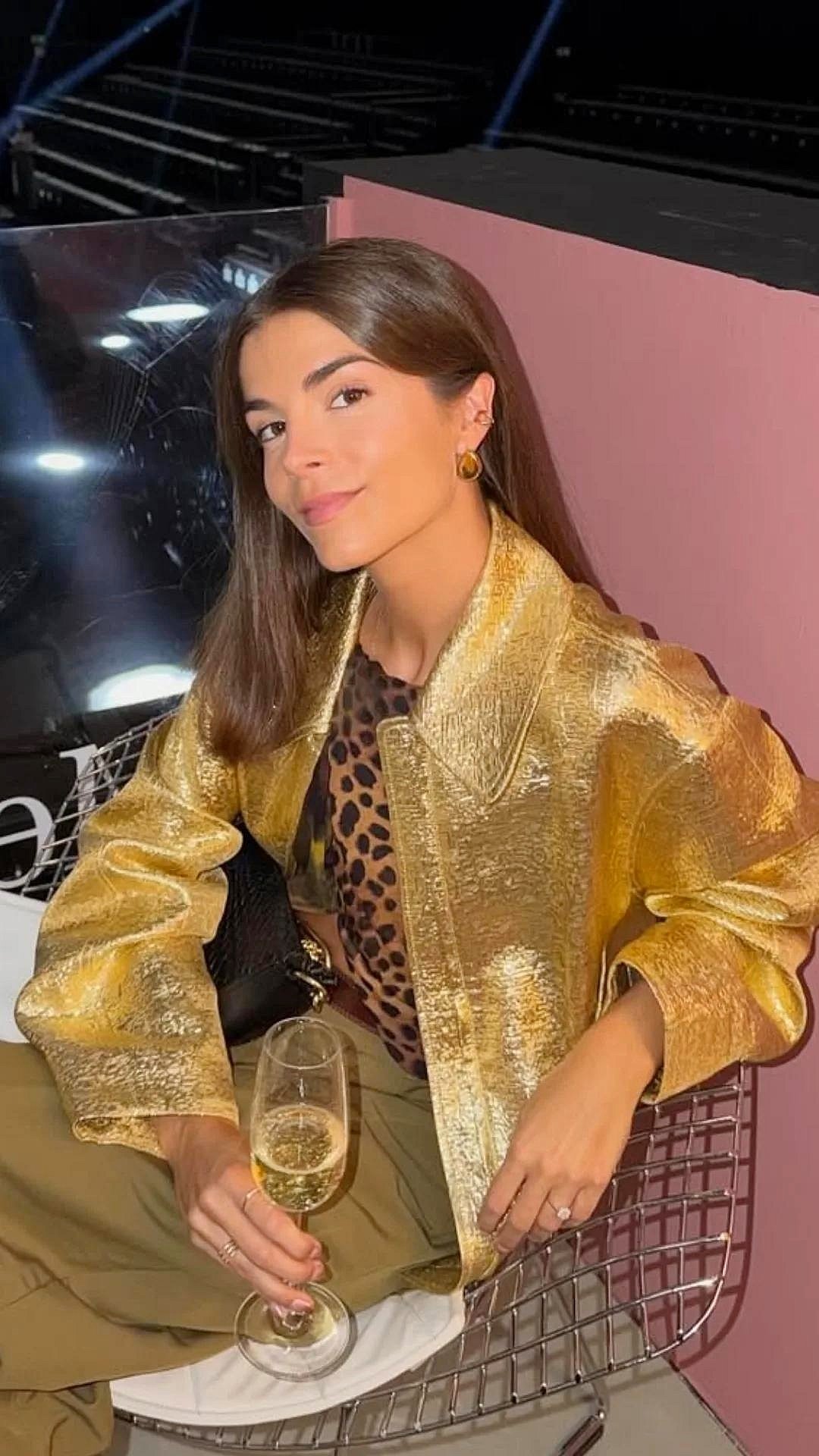 Bomber craquelada dorada Lola Casademunt - Imagen 2