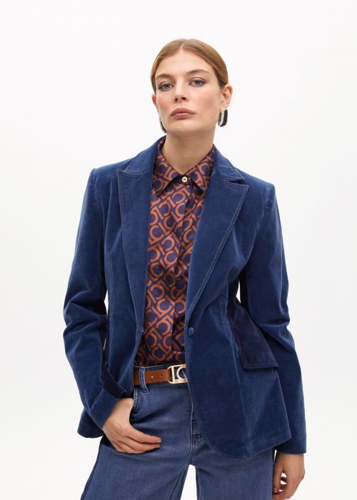 Americana Azul terciopelo detalles laterales Lola Casademunt