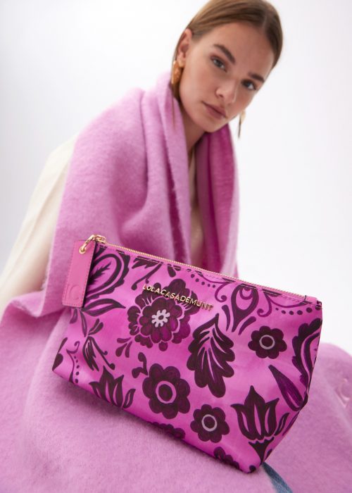 Neceser estampado flores rosa rojo Lola Casademunt