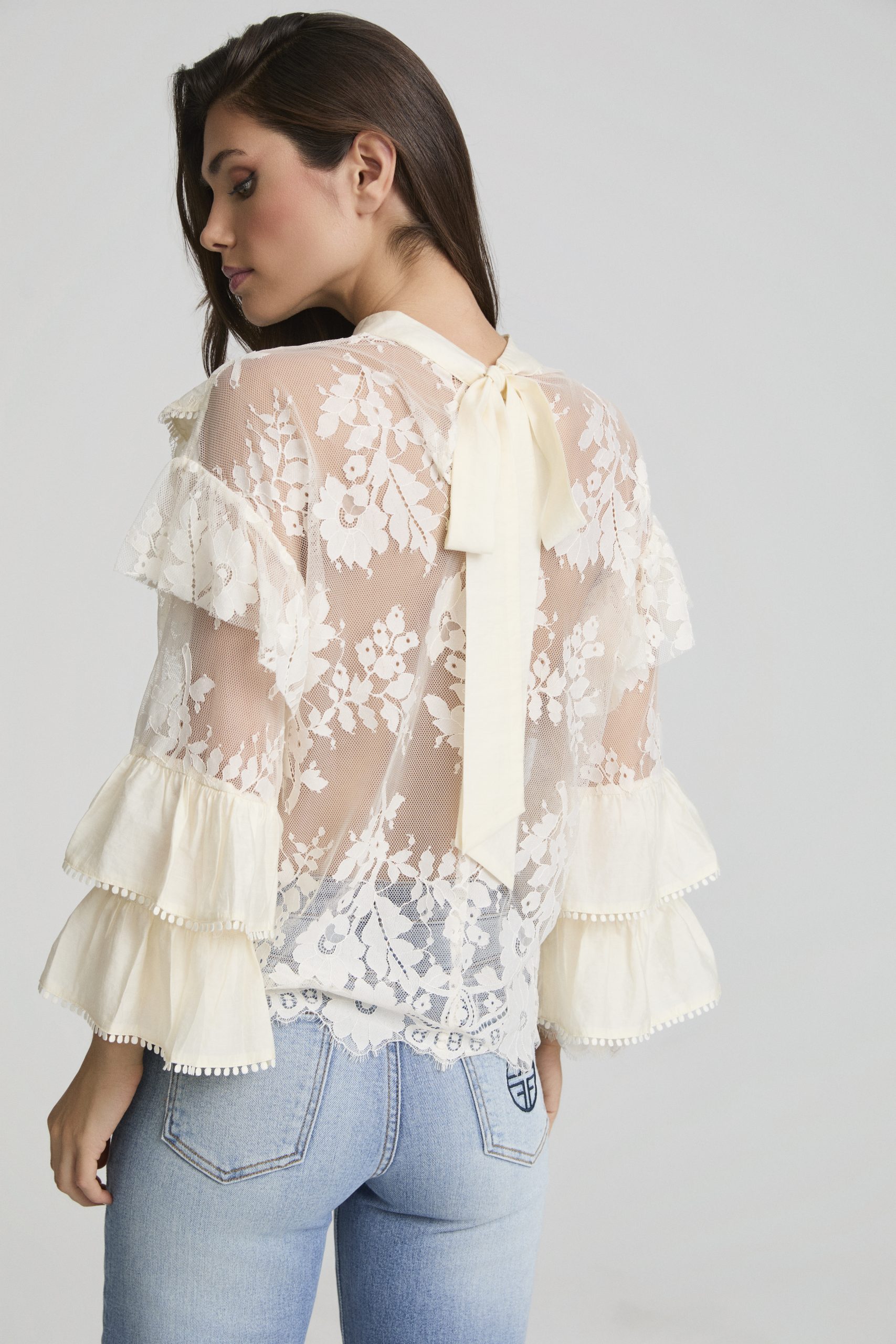 Blusa Flor de Encaje Fetiche Suances - Imagen 3