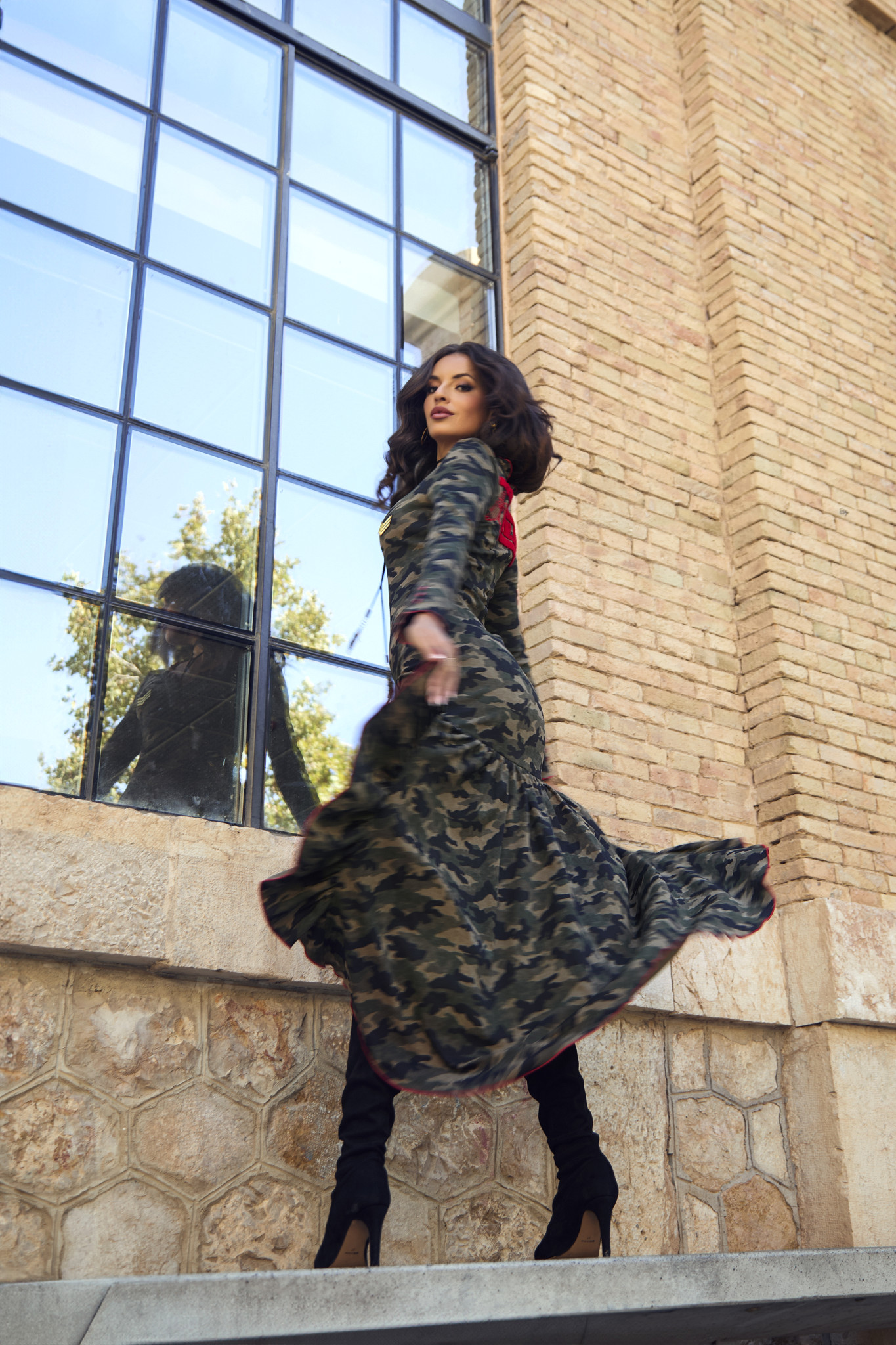 Vestido Hackmanita Camaleonica by Capriche - Imagen 2