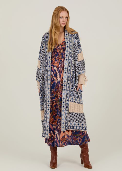 Abrigo de punto estampado