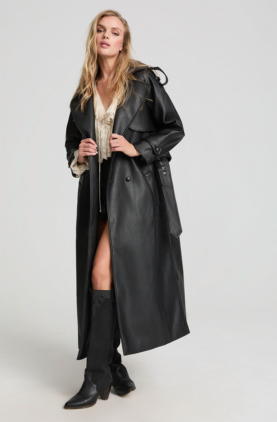 Abrigo Trench Negro Fetiche Suances - Imagen 3