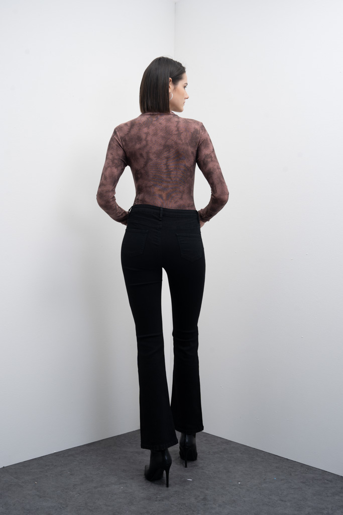 Jeans negros ojales Roka - Imagen 8