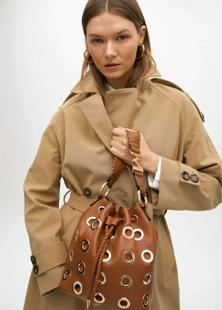 marca-lola-casademunt-conjunto-marron