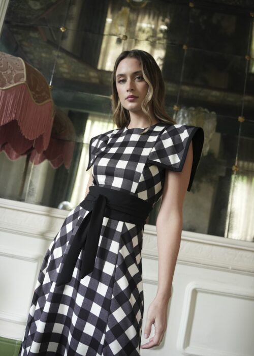 vestido cuadros blanco y negro cayro woman