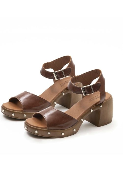 sandalia mujer piel marron tacon imagen lateral