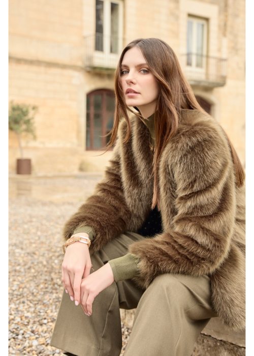 manteau-en-fourrure-courte